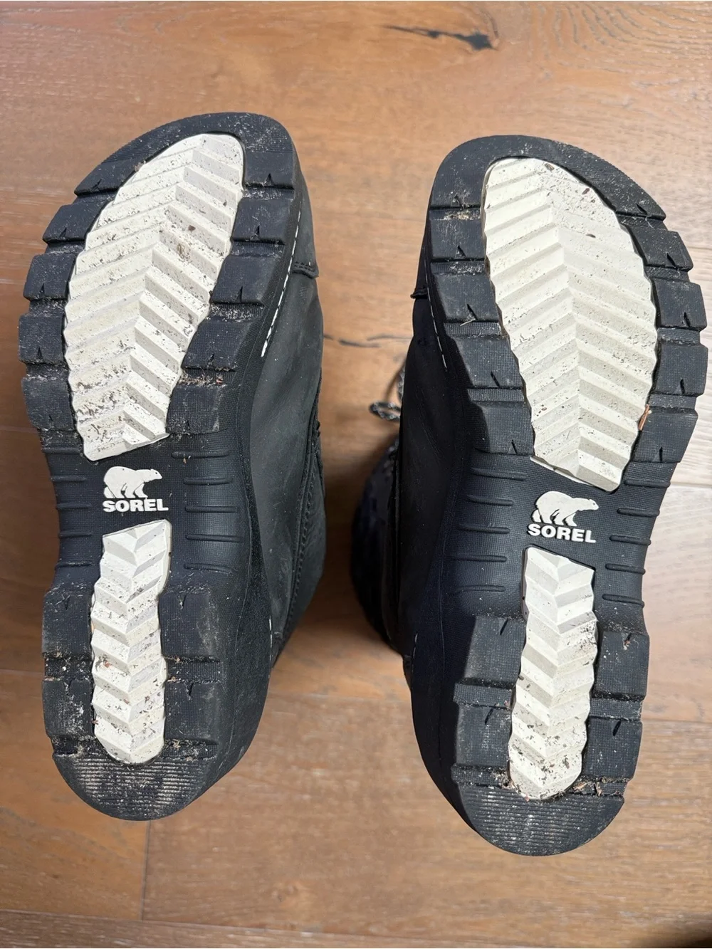 Sorel Black Lace-Up Insulated Winter Boots